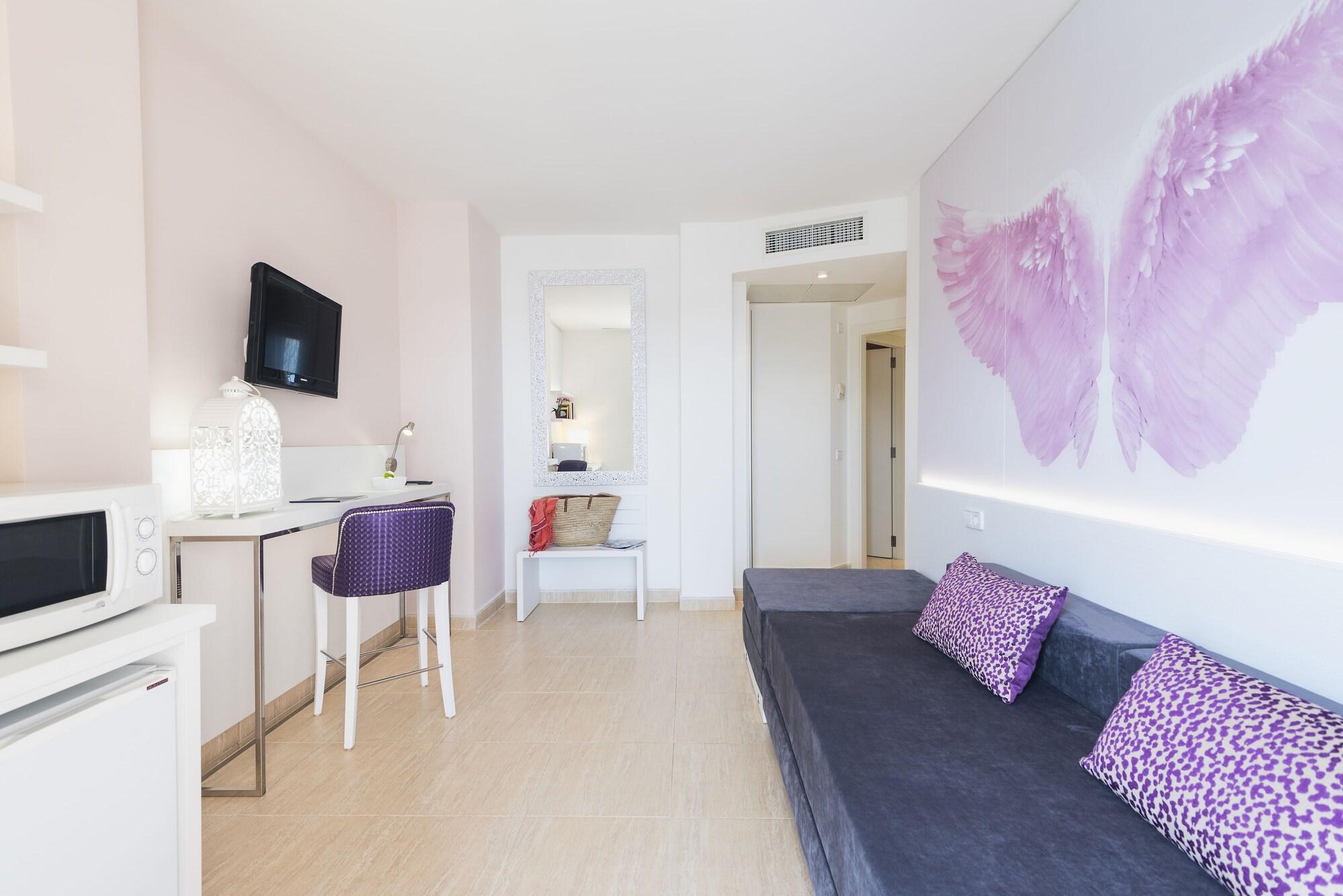 Aparthotel Tropic Garden Santa Eularia des Riu Eksteriør bilde