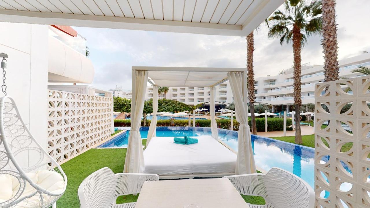 Aparthotel Tropic Garden Santa Eularia des Riu Eksteriør bilde