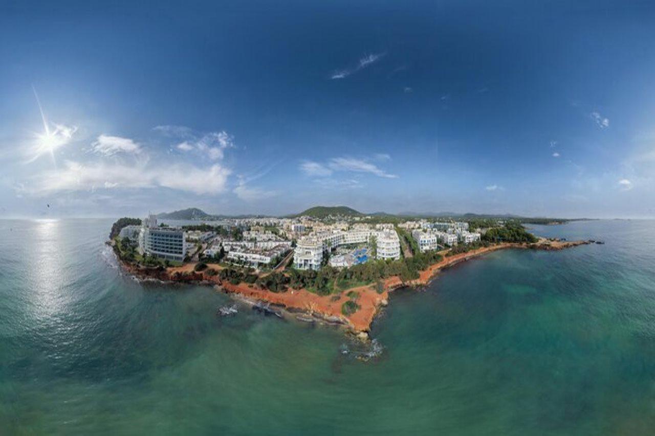 Aparthotel Tropic Garden Santa Eularia des Riu Eksteriør bilde