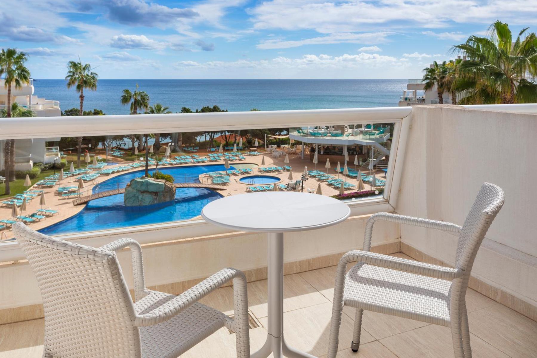 Aparthotel Tropic Garden Santa Eularia des Riu Eksteriør bilde