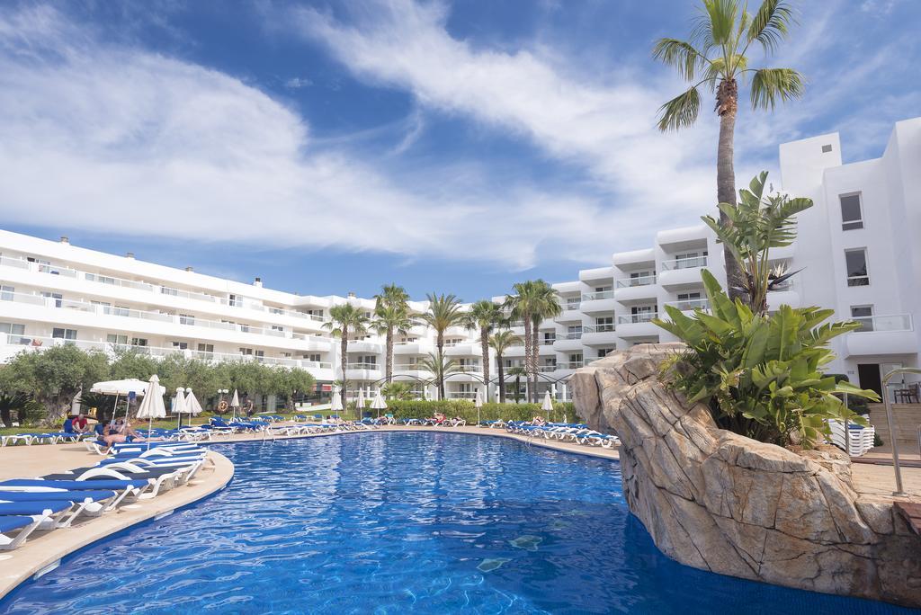 Aparthotel Tropic Garden Santa Eularia des Riu Eksteriør bilde